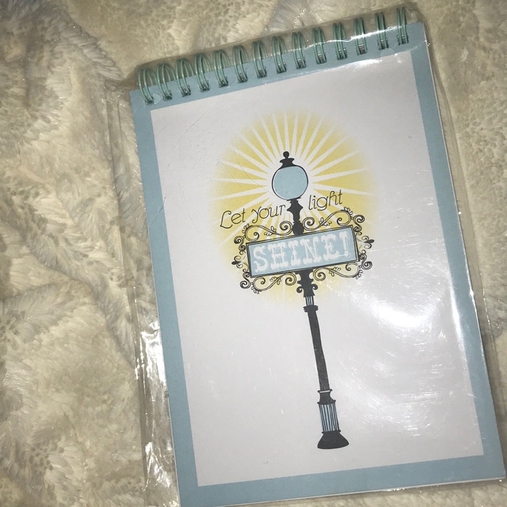 Notebook Set - Picture 3 of 4